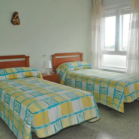 Residencia Universitaria Alto De Miranda - Resisantander 3* Santander