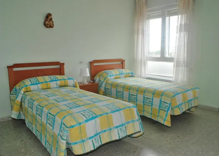 Residencia Universitaria Alto De Miranda - Resisantander 3* Santander