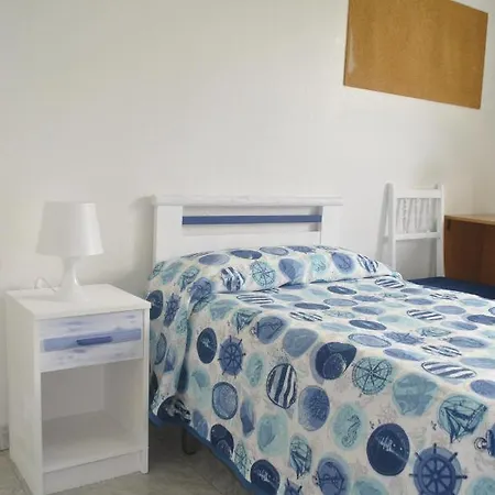 Residencia Universitaria Alto De Miranda - Resisantander بيت ضيافة سانتاندر